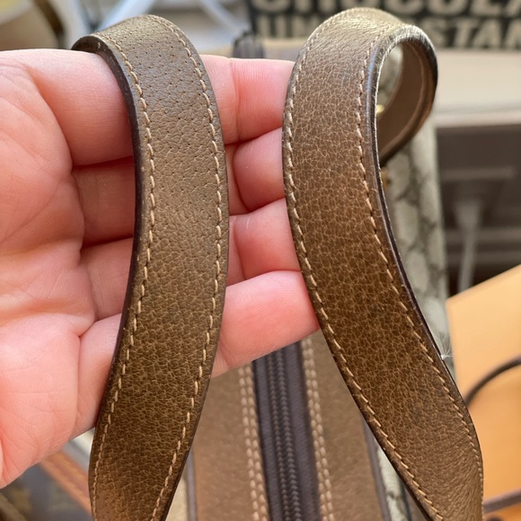 💗Vintage Gucci Barrel Bag - Picture 7 of 16